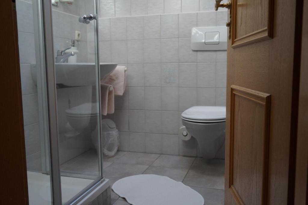 Gästehaus Brigitte Garmisch-Partenkirchen Zimmer foto